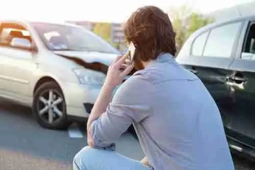 Causas más comunes de accidente automovilístico